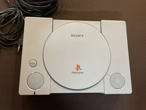Vintage sony playstation1 - -,